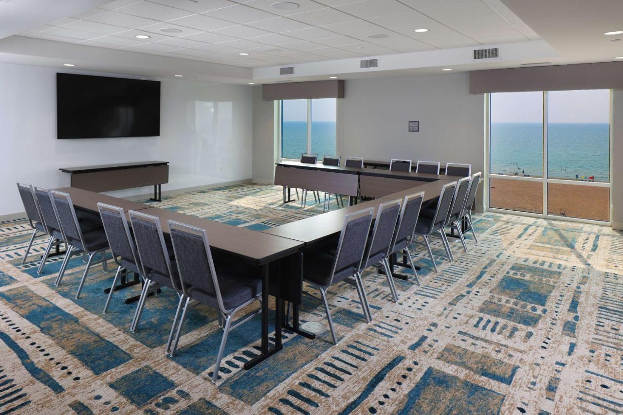 Hampton Inn & Suites Manistee, Mi מראה חיצוני תמונה