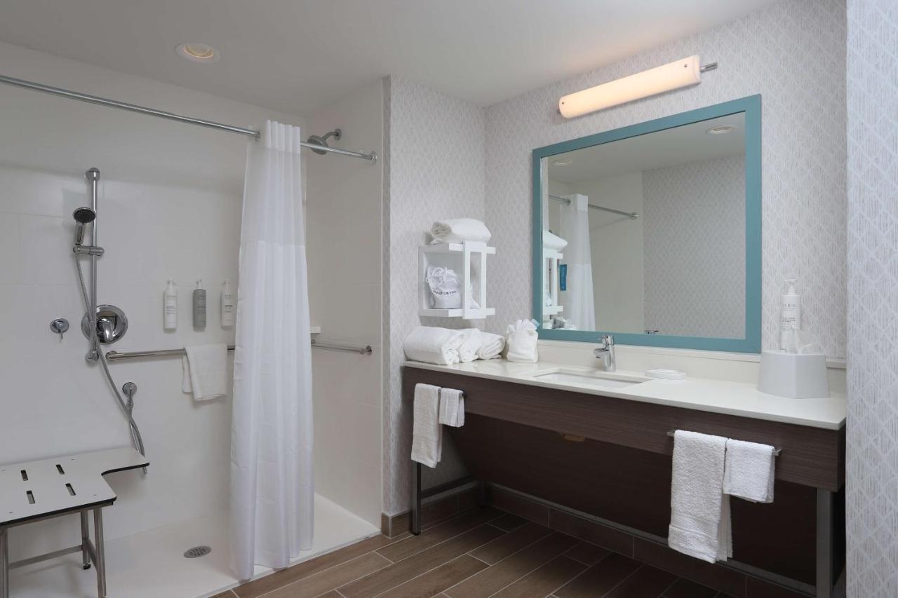 Hampton Inn & Suites Manistee, Mi מראה חיצוני תמונה